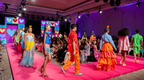 &Aacute;gatha Ruiz de la Prada: un universo de color, movimiento y diversi&oacute;n