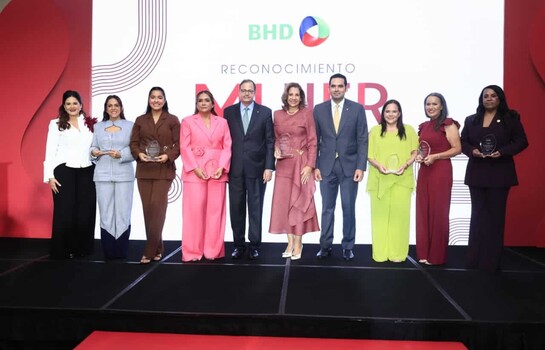 El Banco BHD reconoce a siete mujeres por su trayectoria empresarial