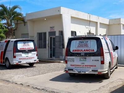 Mujer atacada a cuchilladas en Villa Altagracia en centro de diversión