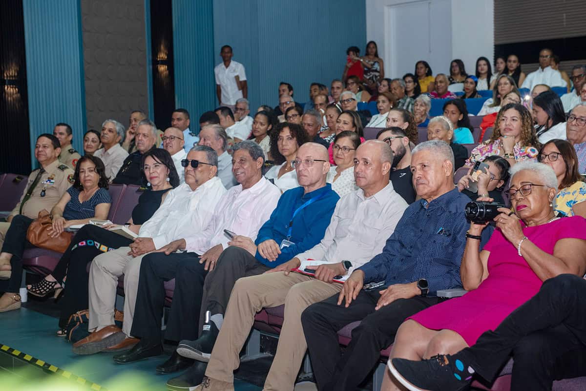 Presentación de la trilogía Trinchera de ternura.