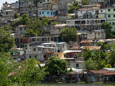 Viviendas vulnerables en Santo Domingo: un desafío a la gravedad