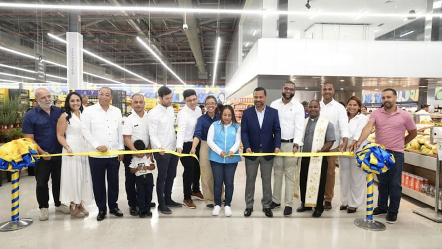 Grupo Ramos abre Multiplaza Las Terrenas
