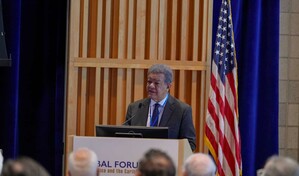 Leonel Fern&aacute;ndez advierte que los conflictos internacionales no pueden considerarse hechos aislados