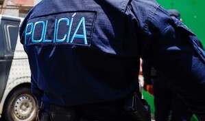 Un hombre buscado por homicidio muere en alegado intercambio de disparos con agentes del Dicrim
