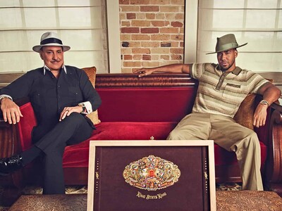 Romeo Santos y Carlos Fuente presentan Por amor al tío
