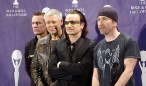U2 anuncia Carnaval de luz, su primer &aacute;lbum con temas nuevos en nueve a&ntilde;os