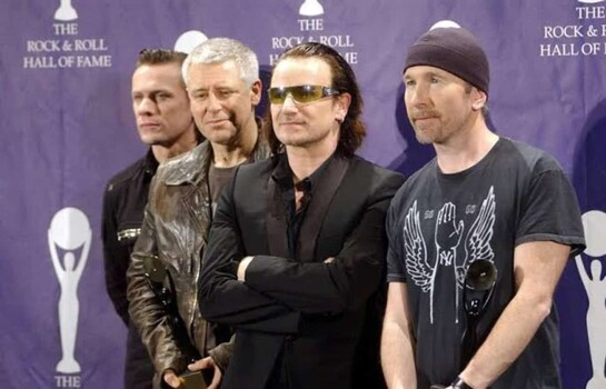 U2 anuncia Carnaval de luz, su primer &aacute;lbum con temas nuevos en nueve a&ntilde;os
