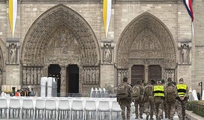 La catedral de Notre Dame en el coraz&oacute;n de un depliegue excepcional para recibir al papa
