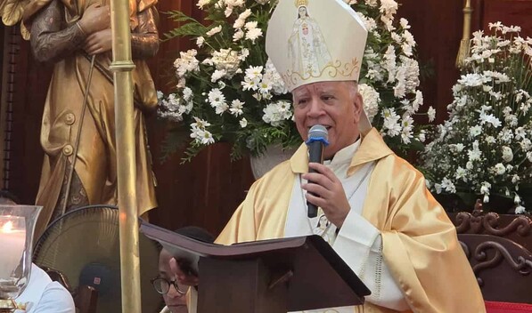 Obispo de La Vega llama a fortalecer las familias y recuerda a v&iacute;ctimas de la violencia