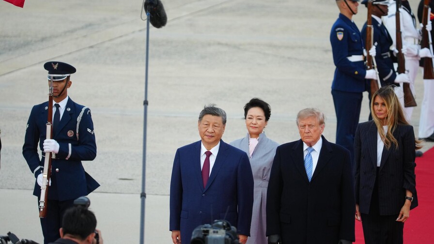 Trump dice que China y EE.UU. se oponen a nuevas regulaciones sobre IA Trump dice que China y EE.UU. se oponen a nuevas regulaciones sobre IA