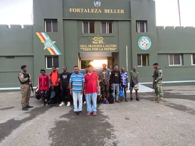 Arrestan 12 haitianos indocumentados en Montecristi y Valverde