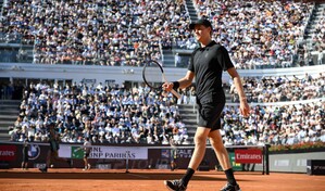 Jannik Sinner, n&uacute;mero 1 del tenis, es baja por lesi&oacute;n para torneo de Pek&iacute;n