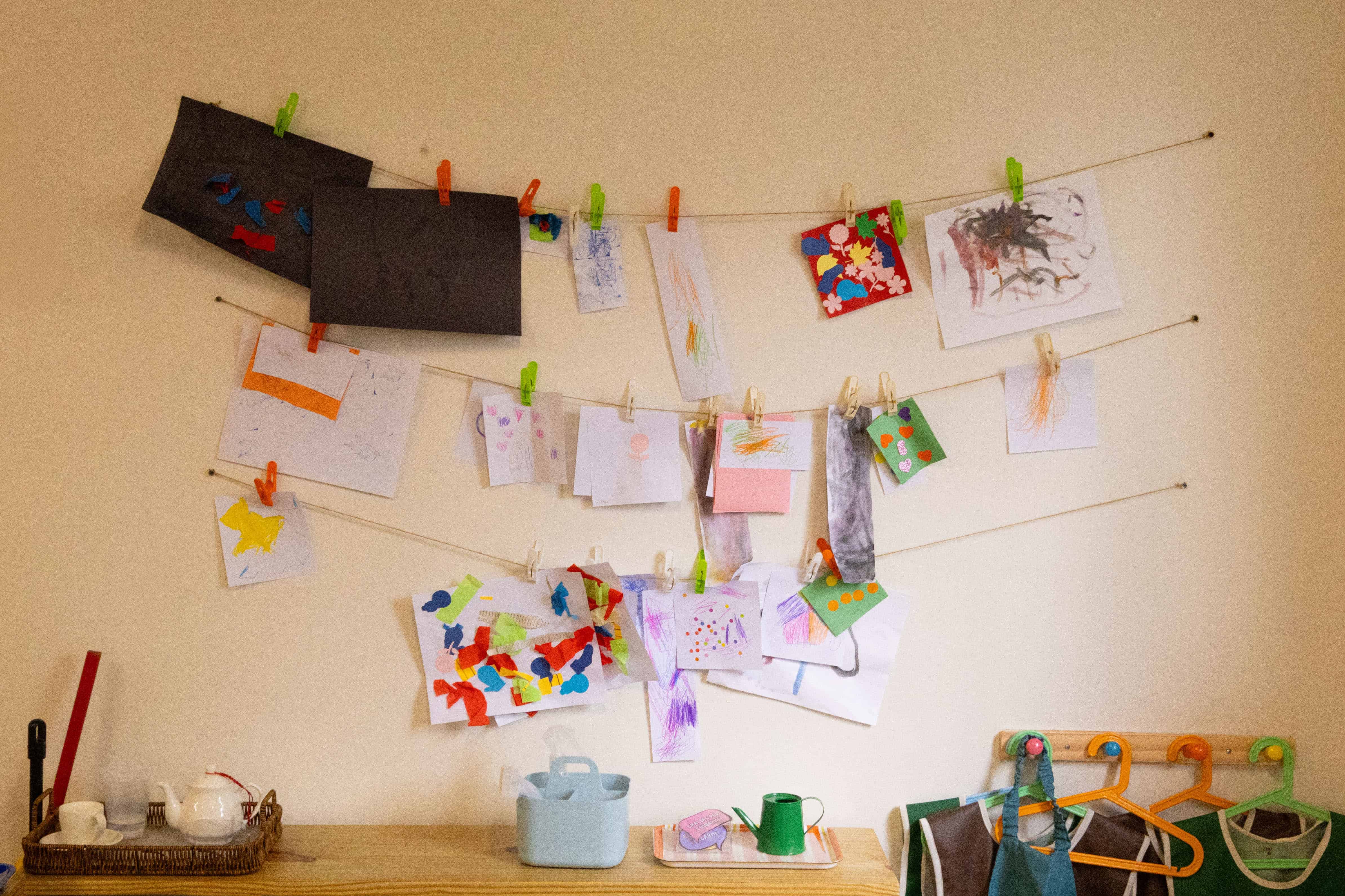 Aunque las directoras del Liberi ense&ntilde;an a sus gu&iacute;as c&oacute;mo trabajar en los ambientes, les aclaran que no constituye una certificaci&oacute;n oficial Montessori.<br>