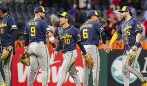 Los Cerveceros de Milwaukee llegan a 100 triunfos por primera vez en su historia
