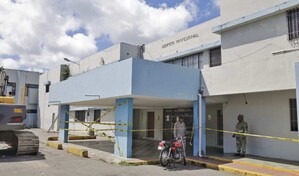 Pacientes del Salvador Gautier encontraron las &aacute;reas cerradas y servicios en proceso de reubicaci&oacute;n