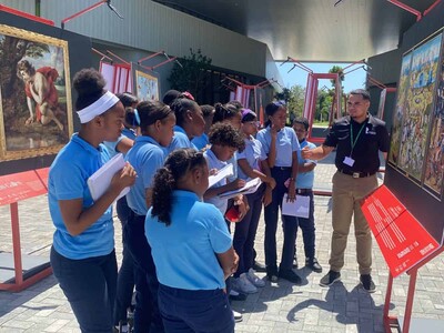 Centro Cultural Rainieri y Adotratur acercan la cultura a jóvenes