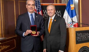 Luis Abinader recibe Medalla Presidencial de la Universidad William Paterson