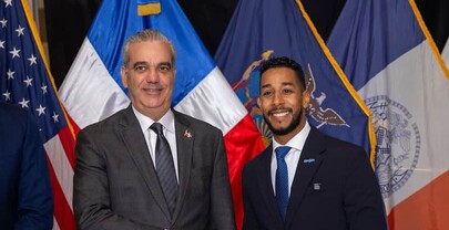 Abinader se re&uacute;ne con el presidente de Brooklyn, el dominicano Antonio Reynoso