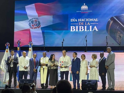 Día Nacional de la Biblia y su celebración con Luis Abinader
