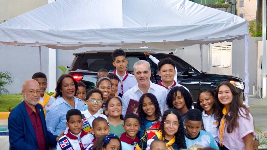 Abinader entrega nuevo Caipi en la República de Colombia; Distrito Nacional suma 64 centros de atención infantil