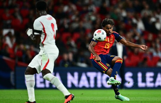 Espa&ntilde;a estrena su t&iacute;tulo mundial con victoria en Wembley contra Inglaterra