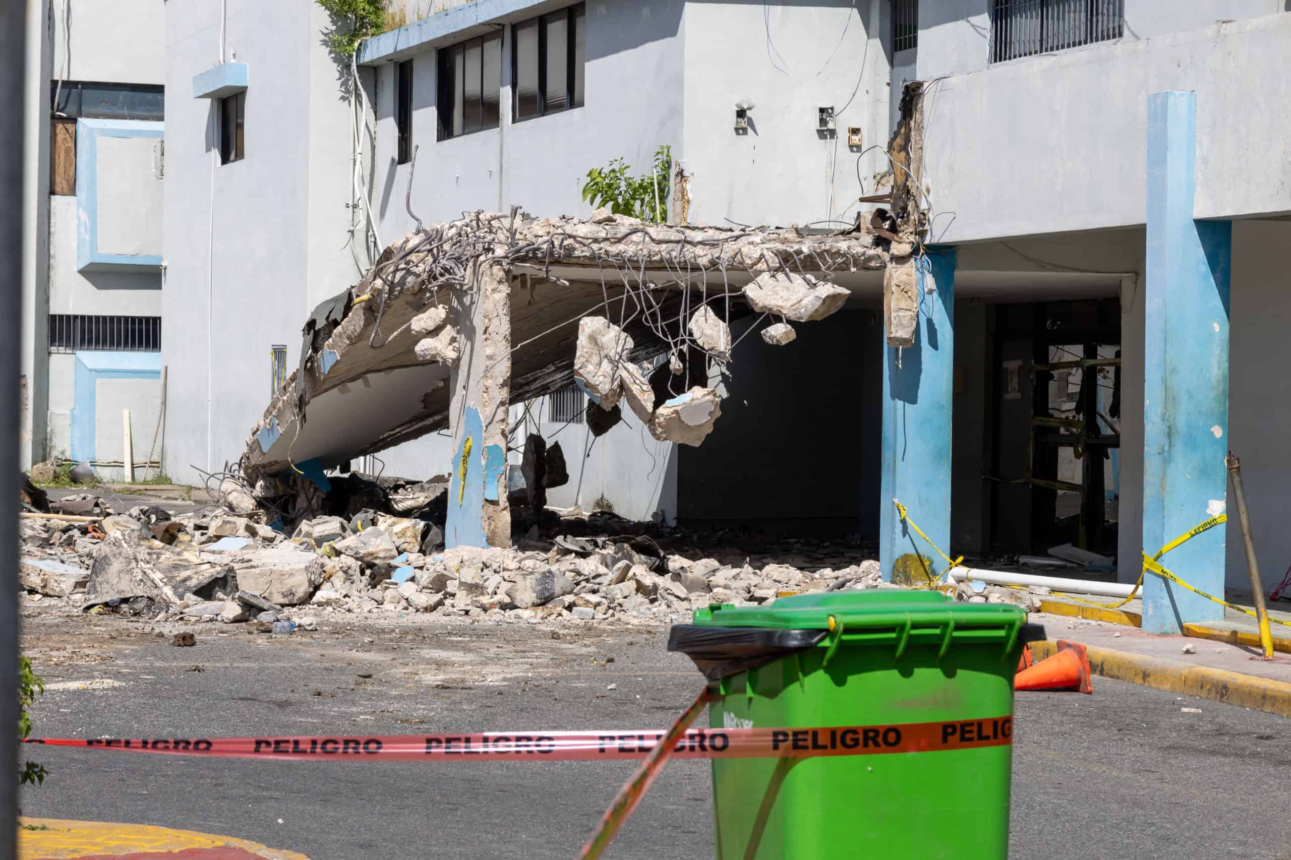 Parte de los trabajos realizados en el hospital Salvador B. Gautier la ma&ntilde;ana de este s&aacute;bado