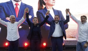 Eligio J&aacute;quez respalda aspiraciones presidenciales de Carolina Mej&iacute;a