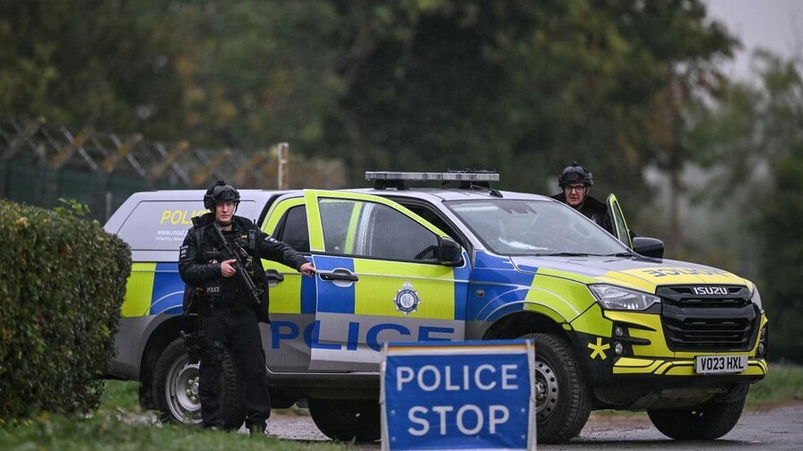 Polic&iacute;a brit&aacute;nica detiene a sospechosos de preparar acto terrorista cerca de base usada por EE. UU.