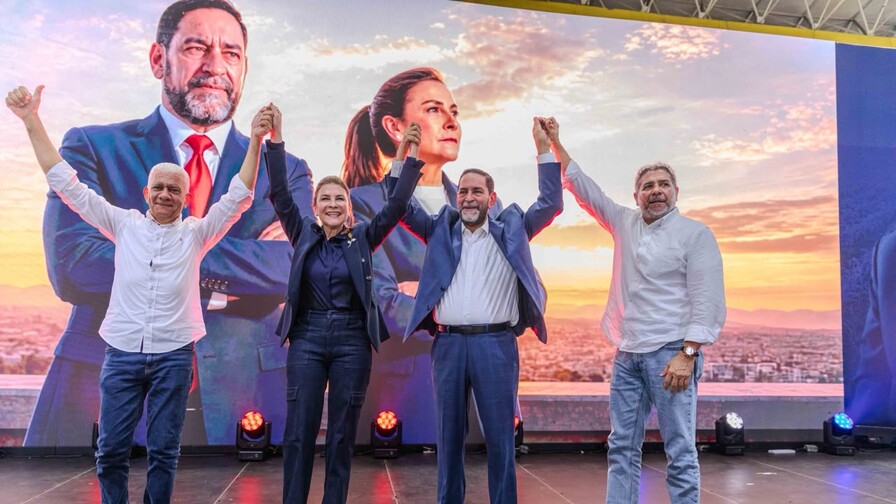 Eligio Jáquez anuncia su respaldo a la candidatura presidencial de Carolina Mejía Eligio Jáquez anuncia su respaldo a la candidatura presidencial de Carolina Mejía