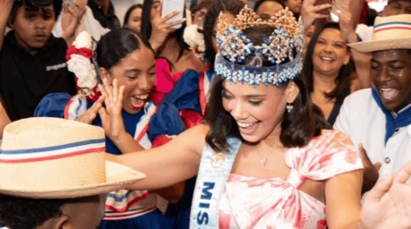 La reina ya est&aacute; en casa: Joheirry Mola llega a RD tras conquistar Miss Mundo 2026