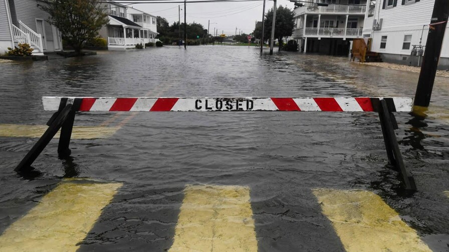 Fuerte tormenta en el noreste de EE. UU. deja un muerto y cientos de vuelos cancelados Fuerte tormenta en el noreste de EE. UU. deja un muerto y cientos de vuelos cancelados