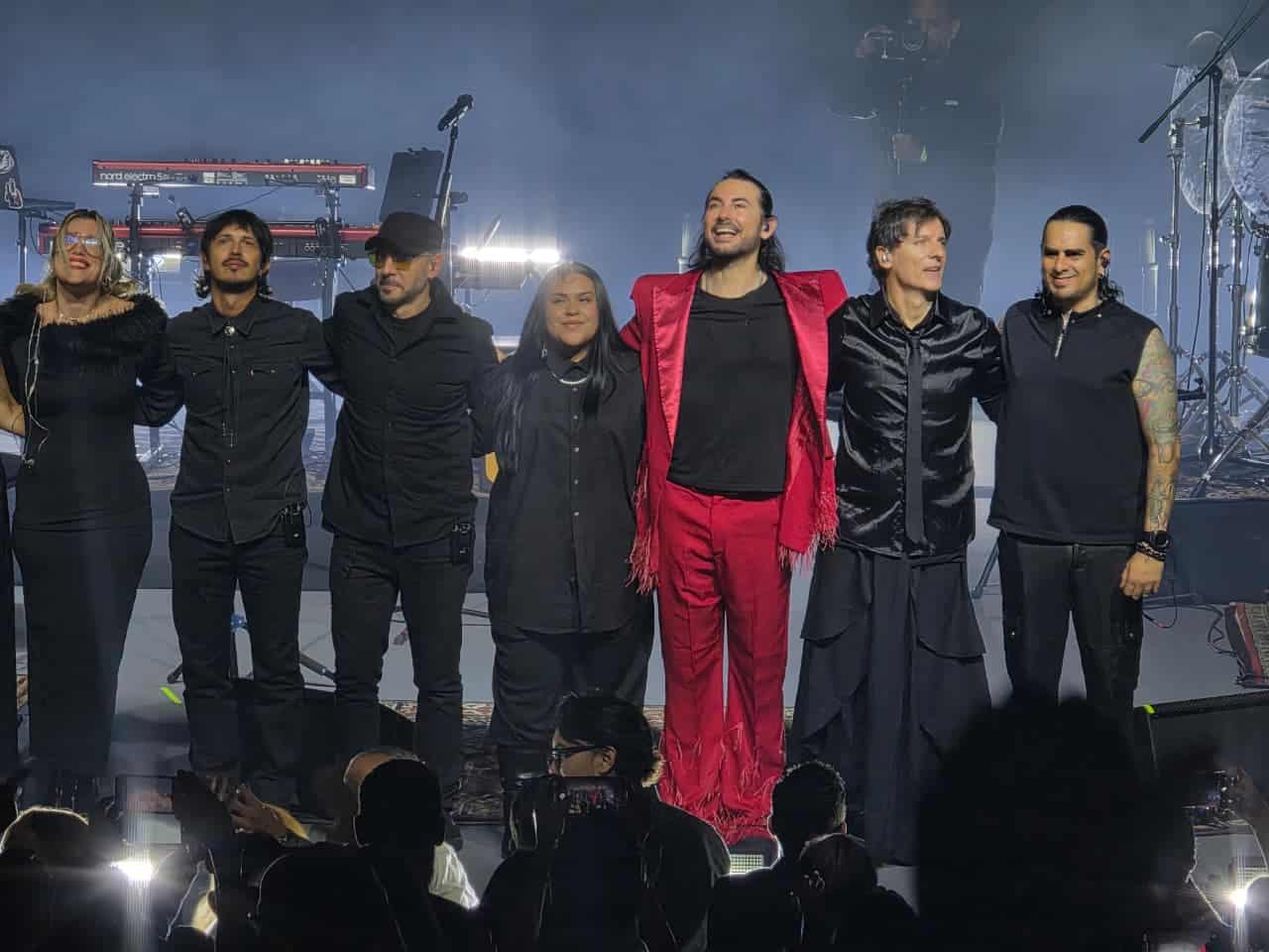 Concierto de Beto Cuevas en Santiago el 26 de septiembre 2026.