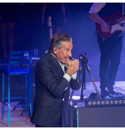 Ricardo Montaner se presenta en Altos de Chav&oacute;n como parte de su gira "El &Uacute;ltimo Regreso Tour"