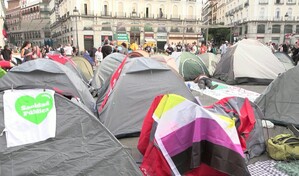 Cientos de personas acampan en Madrid contra la crisis de la vivienda