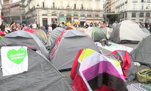 Cientos de personas acampan en Madrid contra la crisis de la vivienda