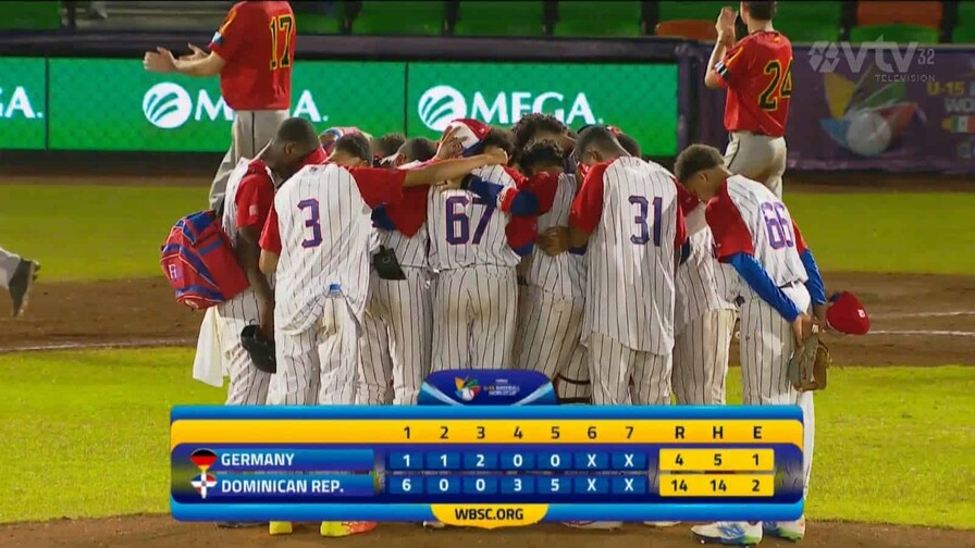 República Dominicana noquea a Alemania 14-4 en cinco entradas en en Copa Mundial Sub-15