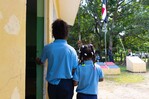Diez alumnos mantienen viva una escuela rural en Bayaguana Diez alumnos mantienen viva una escuela rural en Bayaguana