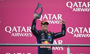 Nuevo contrato con Red Bull y podio, la semana perfecta de Isack Hadjar