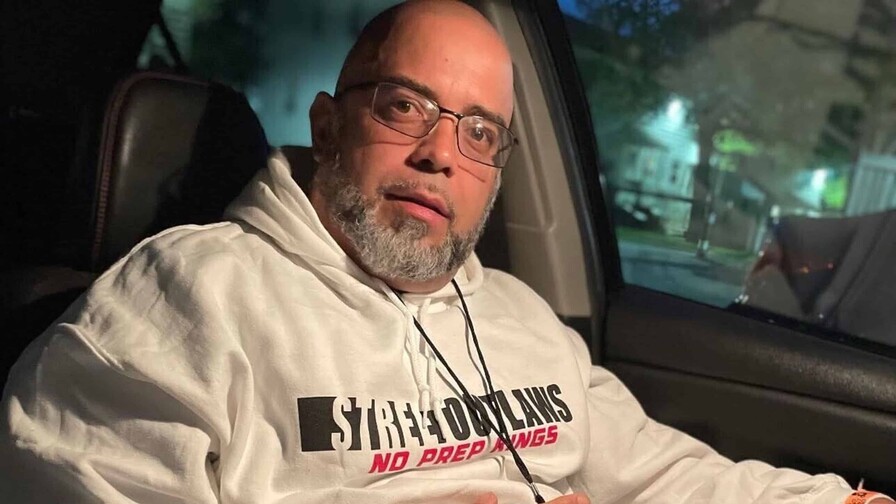 Hombre de 26 años es acusado de asesinar a tiros a su padre en Lawrence Hombre de 26 años es acusado de asesinar a tiros a su padre en Lawrence