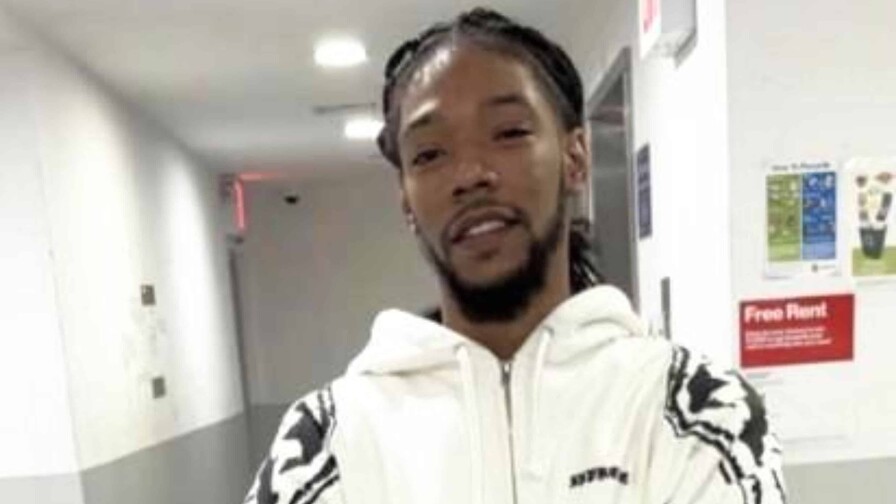 Buscan a dos sospechosos por la muerte de un hombre de 29 años en El Bronx Buscan a dos sospechosos por la muerte de un hombre de 29 años en El Bronx