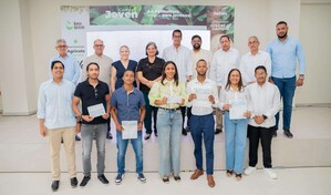 Campo Joven entrega casi RD$3 millones a j&oacute;venes productores de Hato Mayor
