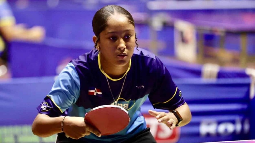 Leslie Pérez hace historia en el Clásico Rolling Tenis Mesa