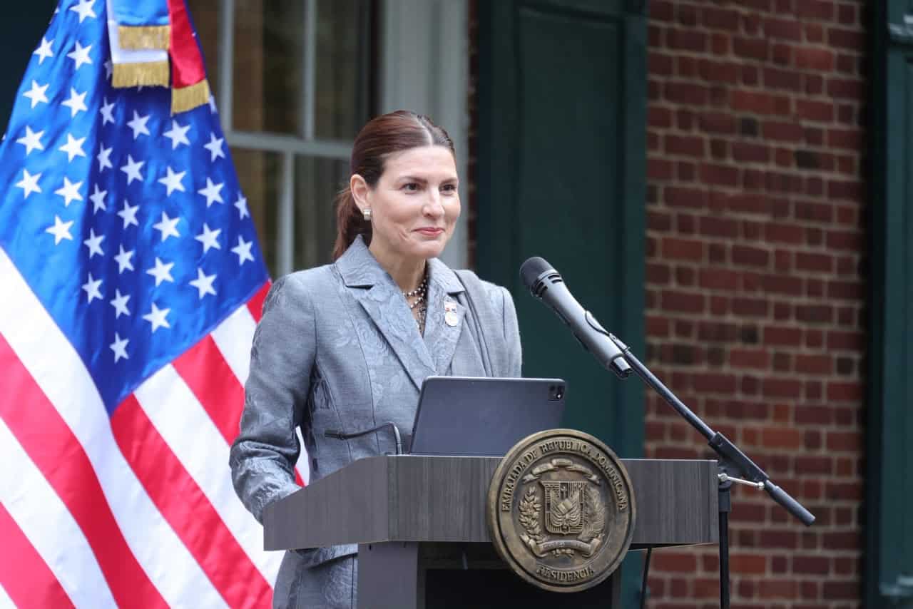 La embajadora de la Rep&uacute;blica Dominicana en los Estados Unidos, Mar&iacute;a Isabel Castillo.