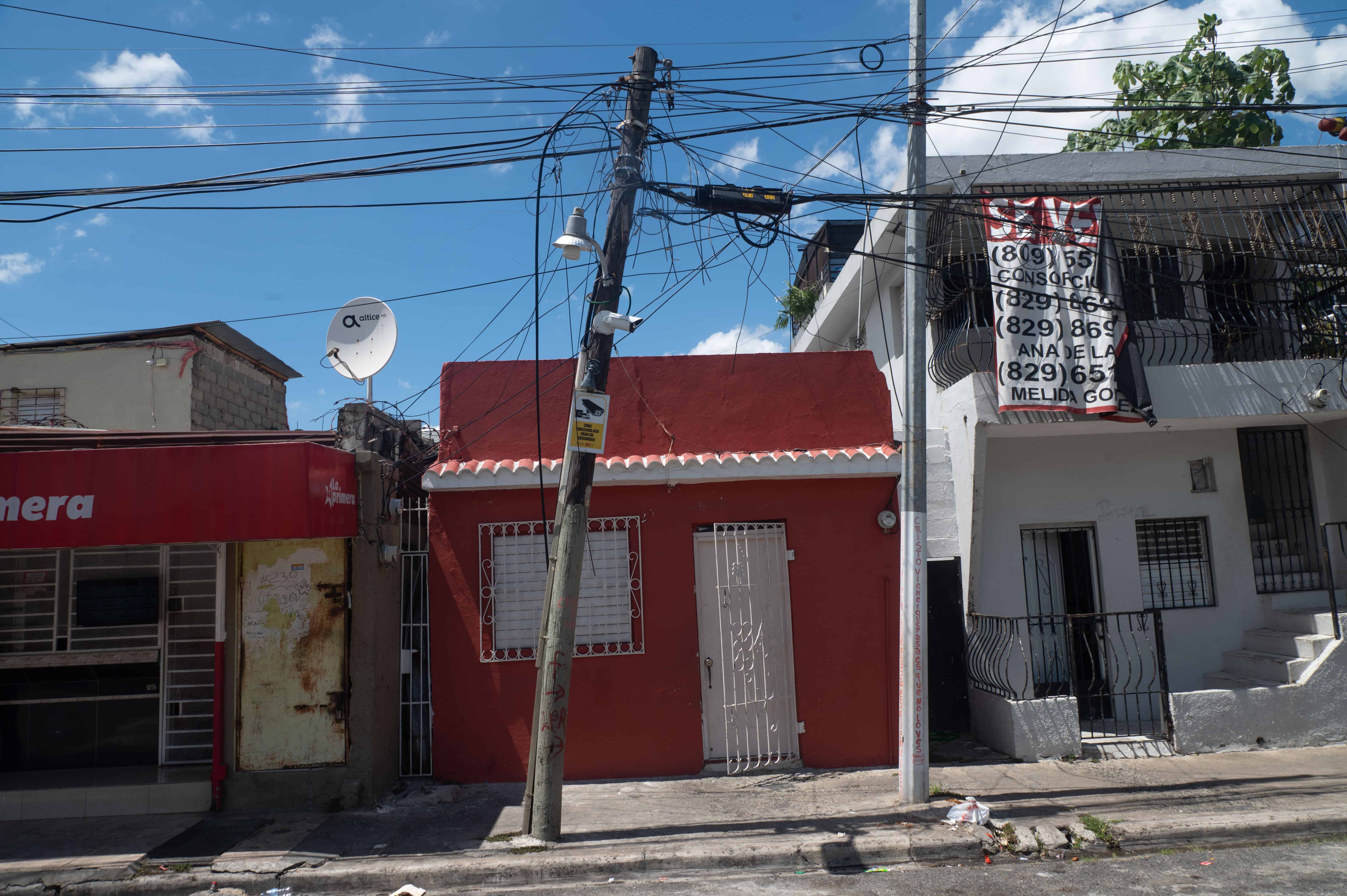 Cámaras instaladas en el sector por las autoridades para asegurar vigilancia las 24 horas