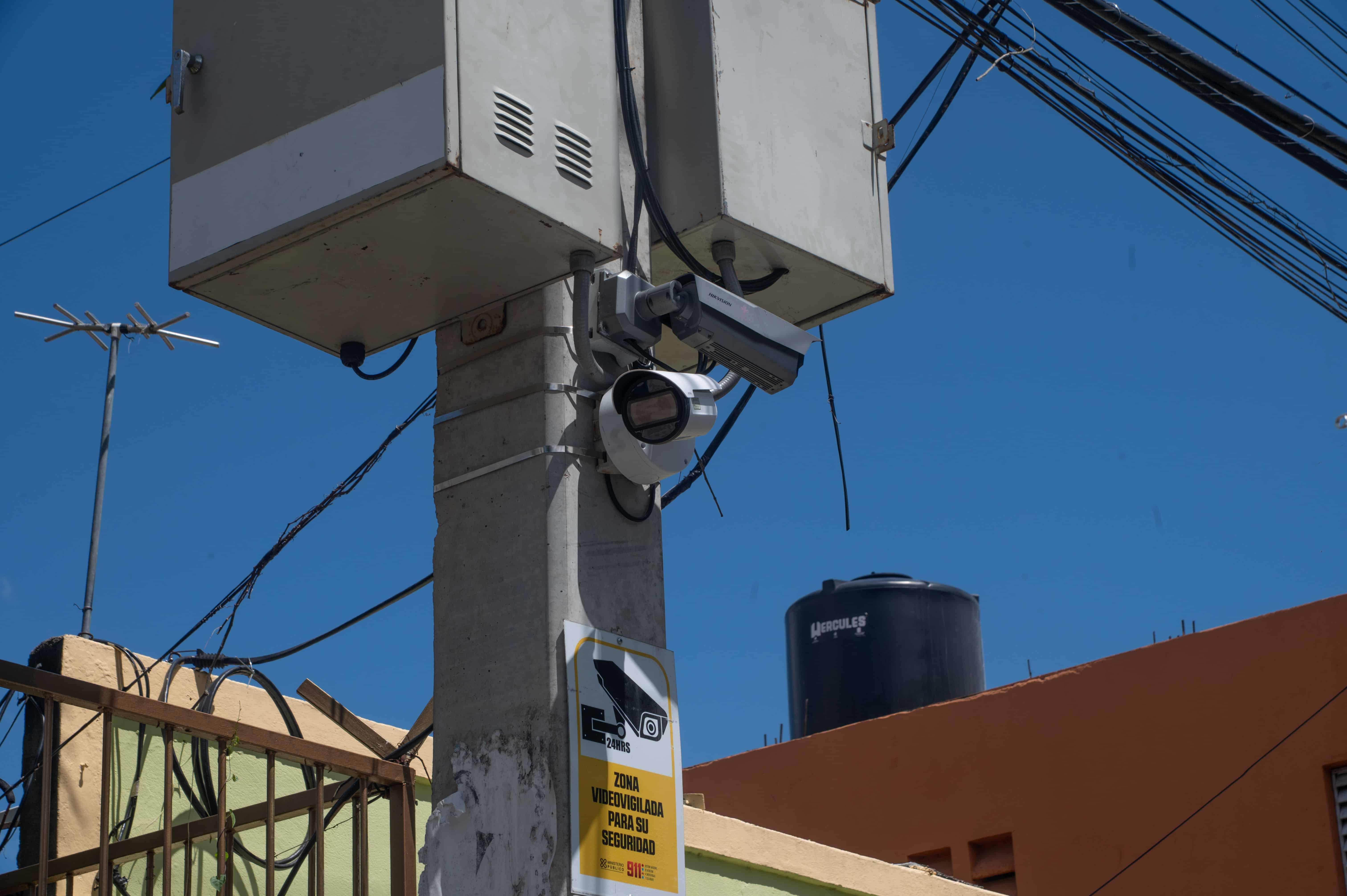 Cámaras instaladas en el sector por las autoridades para asegurar vigilancia las 24 horas