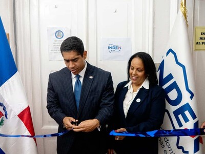 Comunidad dominicana en Italia accede a oficina INDEX en Génova