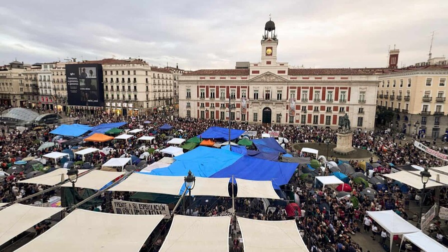 Octogenaria de Madrid podr&aacute; volver a su casa tras un desalojo que provoc&oacute; protestas