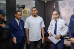 Se entregan a la Policía dos hombres buscados por homicidio; uno estaba prófugo desde 2022
