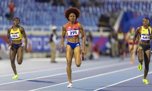 Estrella De Aza: la atleta que vendi&oacute; su veh&iacute;culo para cubrir gastos de preparaci&oacute;n