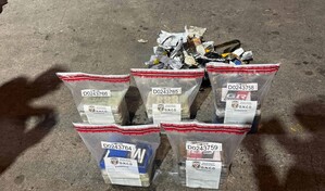 Hallan saco con 24 paquetes de presunta coca&iacute;na atado a un buque que iba a Puerto Rico
